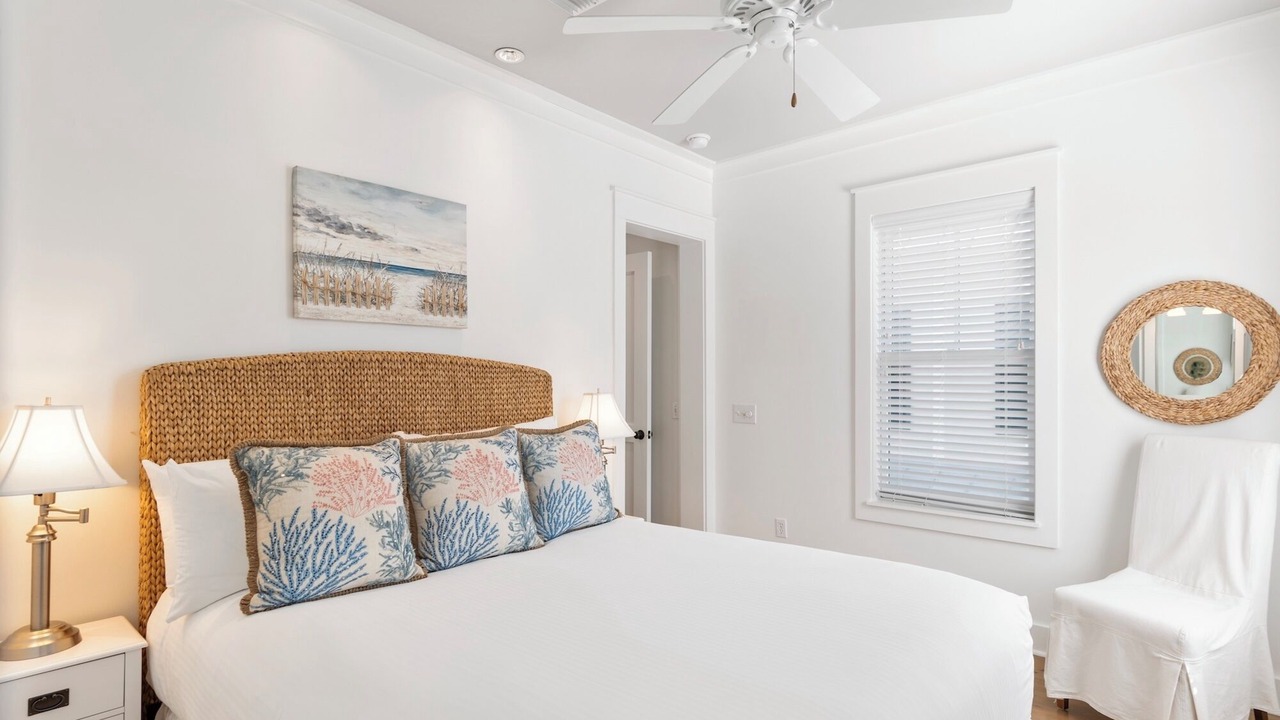 Photo of Bedroom in Forest District