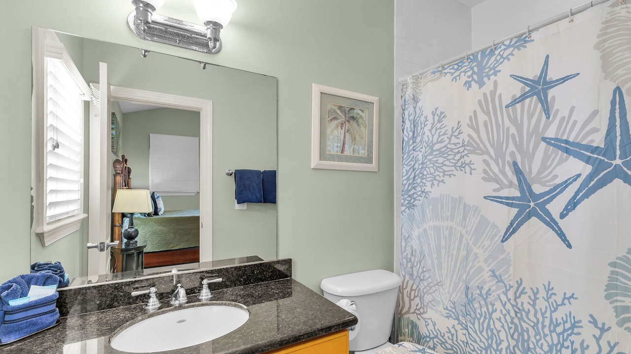 Photo of Bathroom in Islamorada