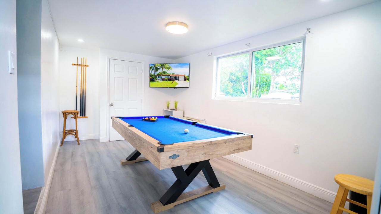 Photo of Bedroom in Golden Glades