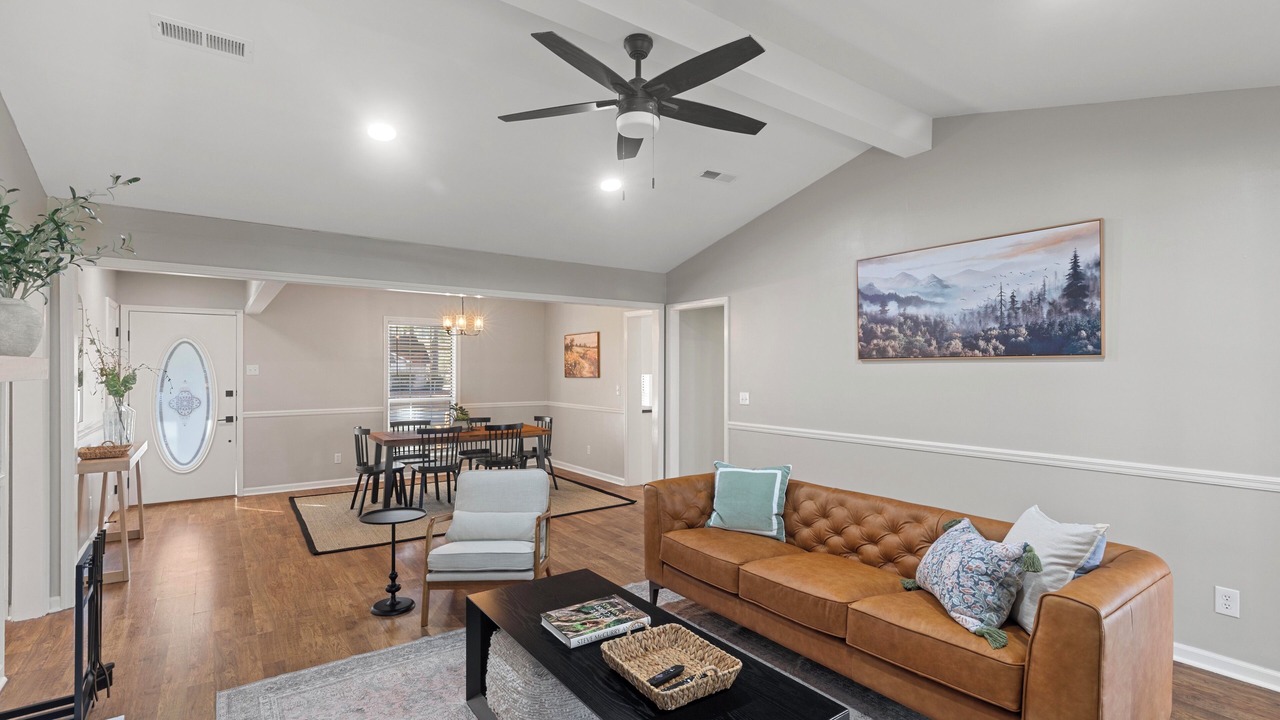 Photo of Livingroom in Dothan