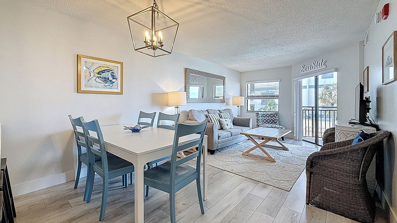 Photo of Livingroom in Belle Vista