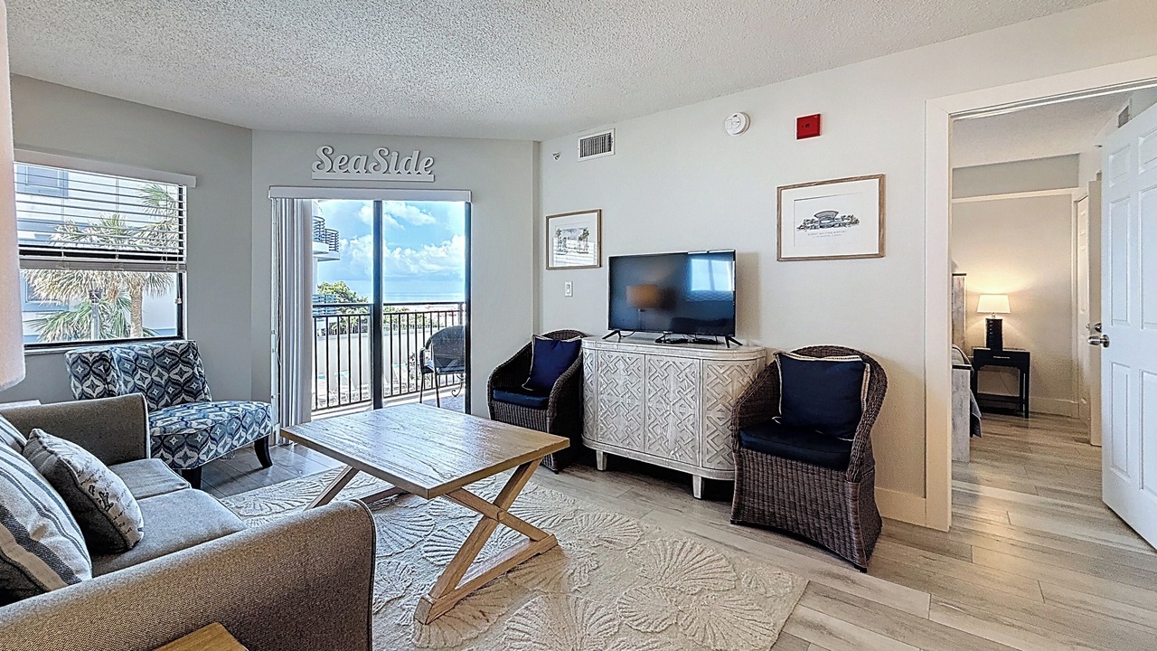 Photo of Livingroom in Belle Vista