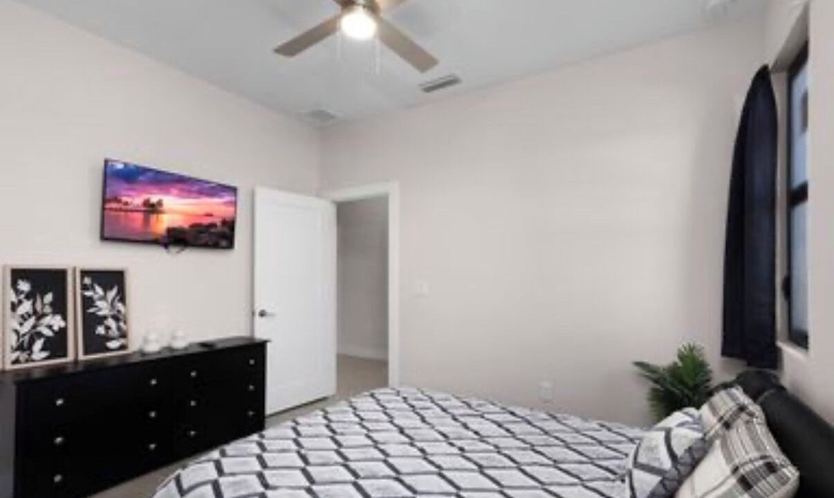 Photo of Bedroom in Burnt Store