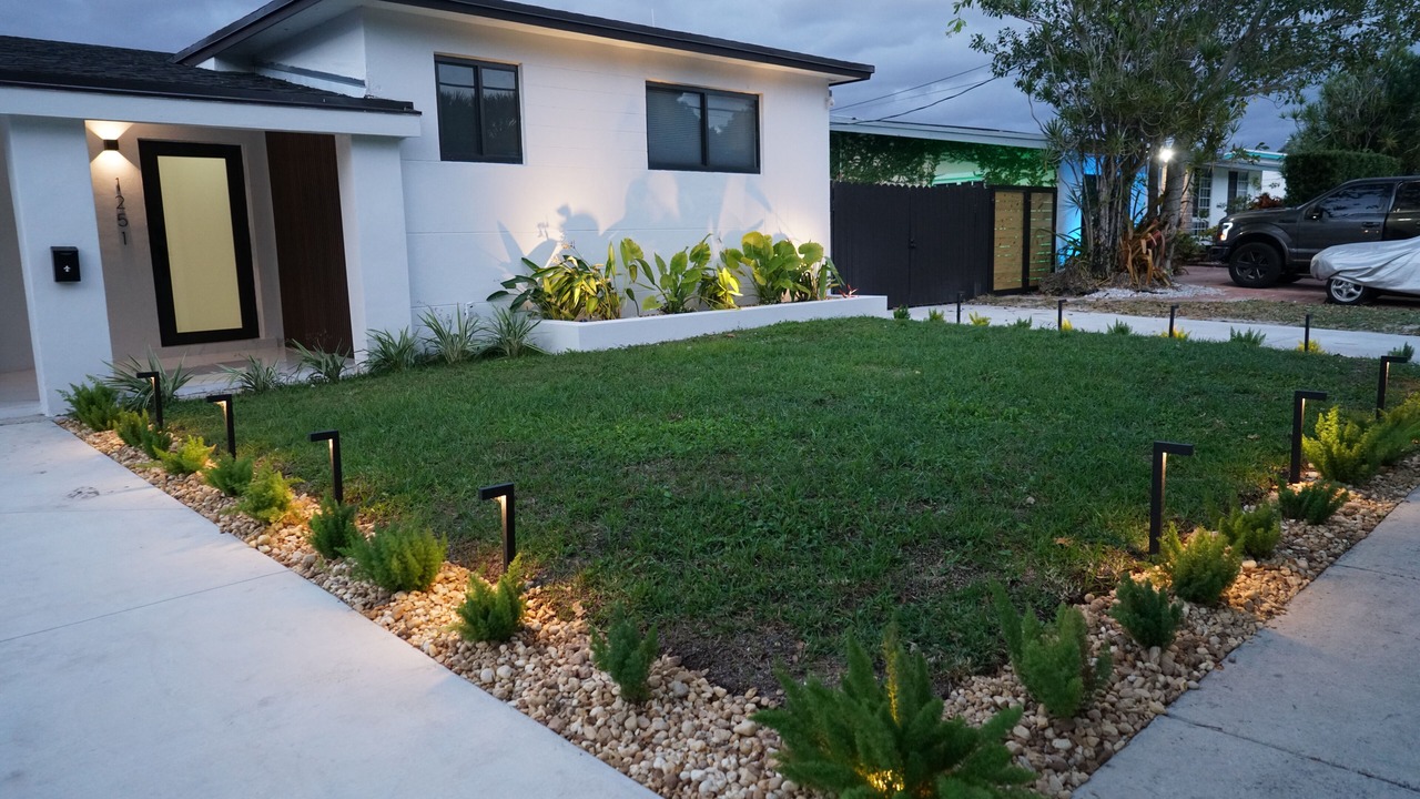 Photo of Outdoor in Golden Glades
