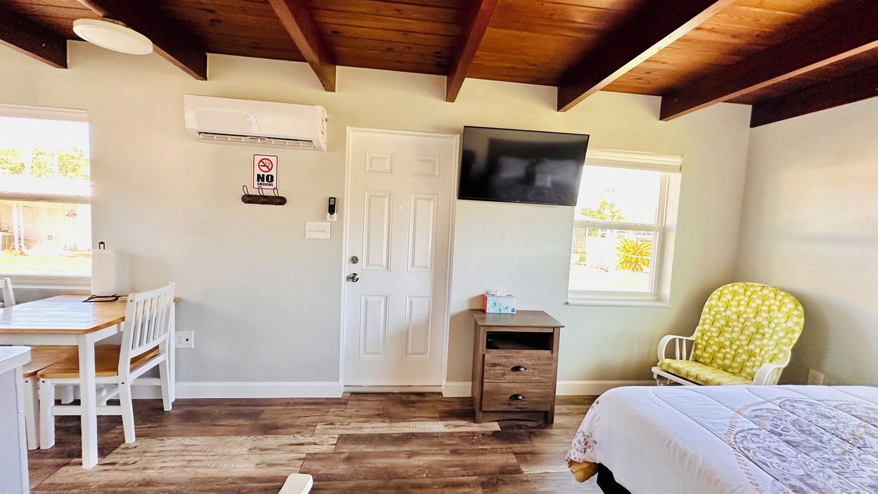 Photo of Bedroom in Tavares