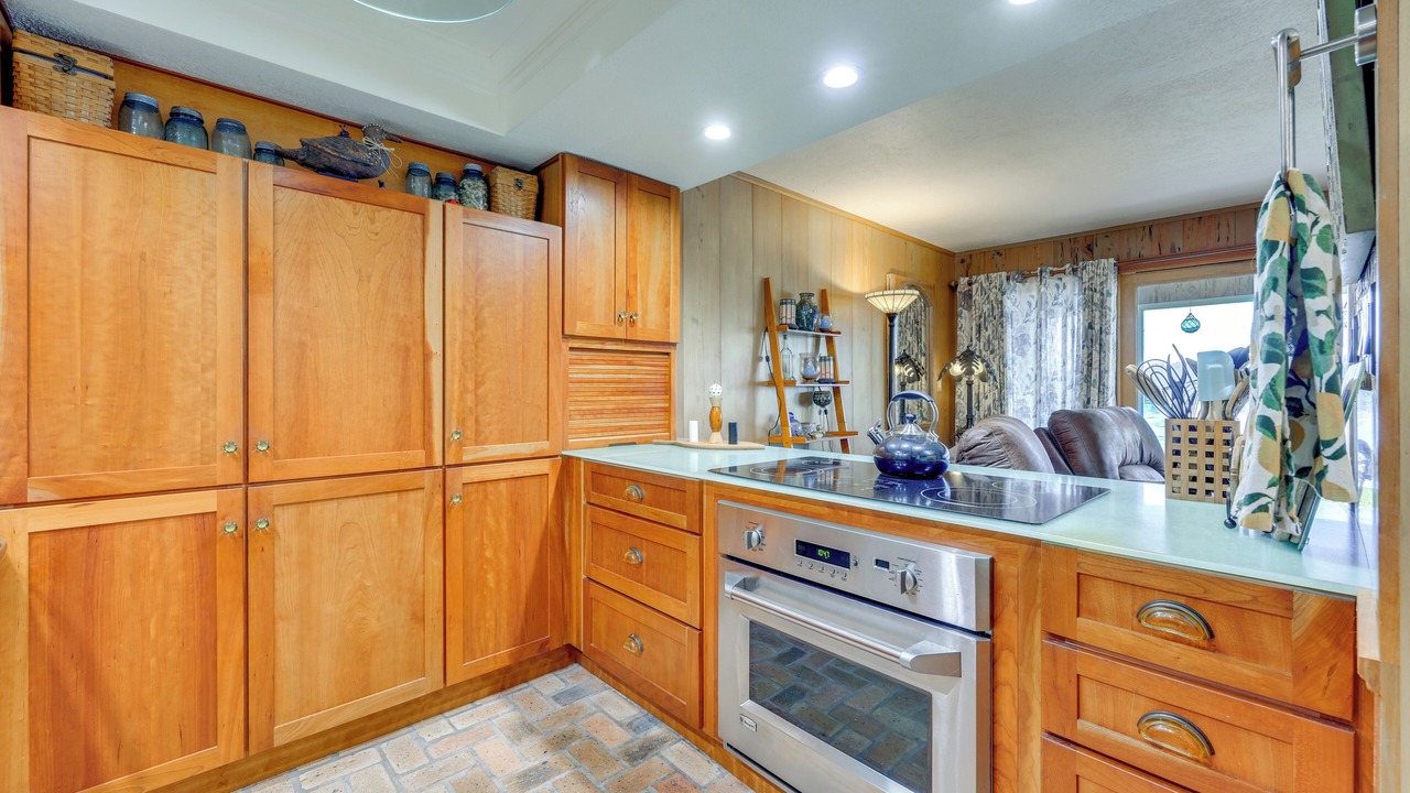 Photo of Kitchen in Welaka