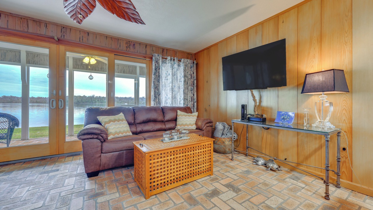 Photo of Bedroom in Welaka