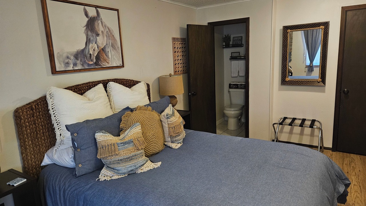 Photo of Bedroom in Telogia