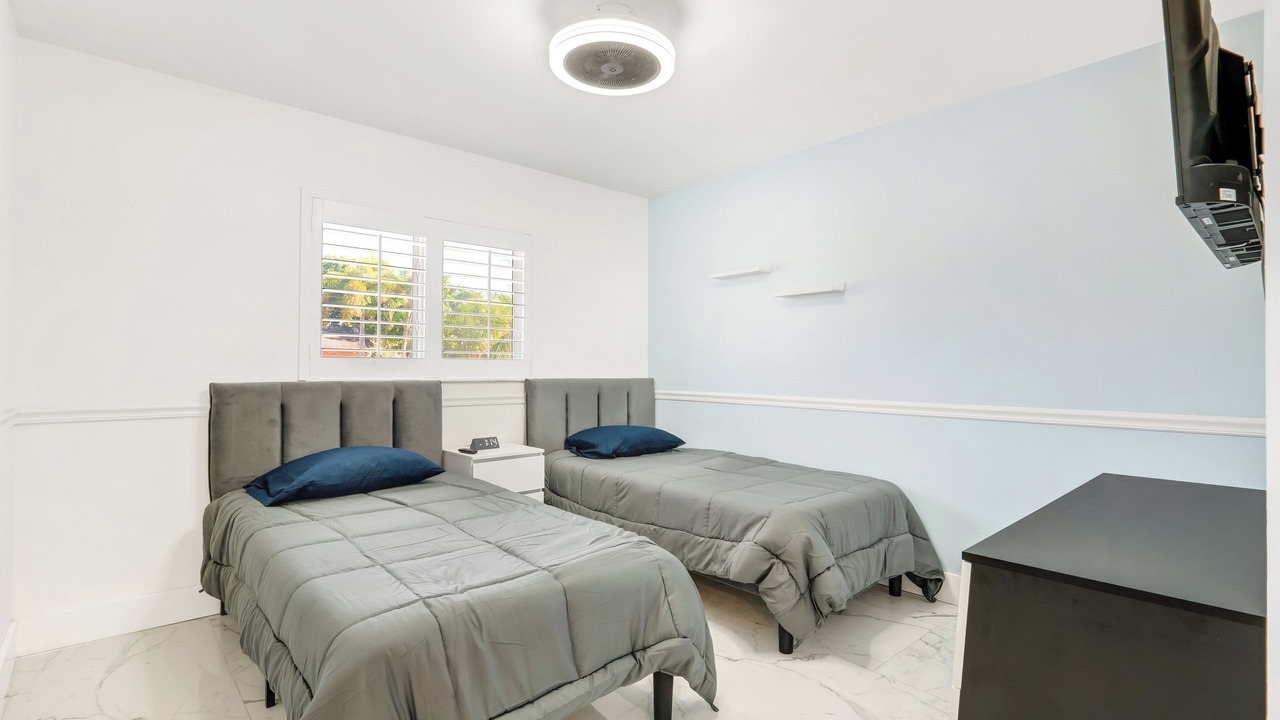 Photo of Bedroom in Survey Creek