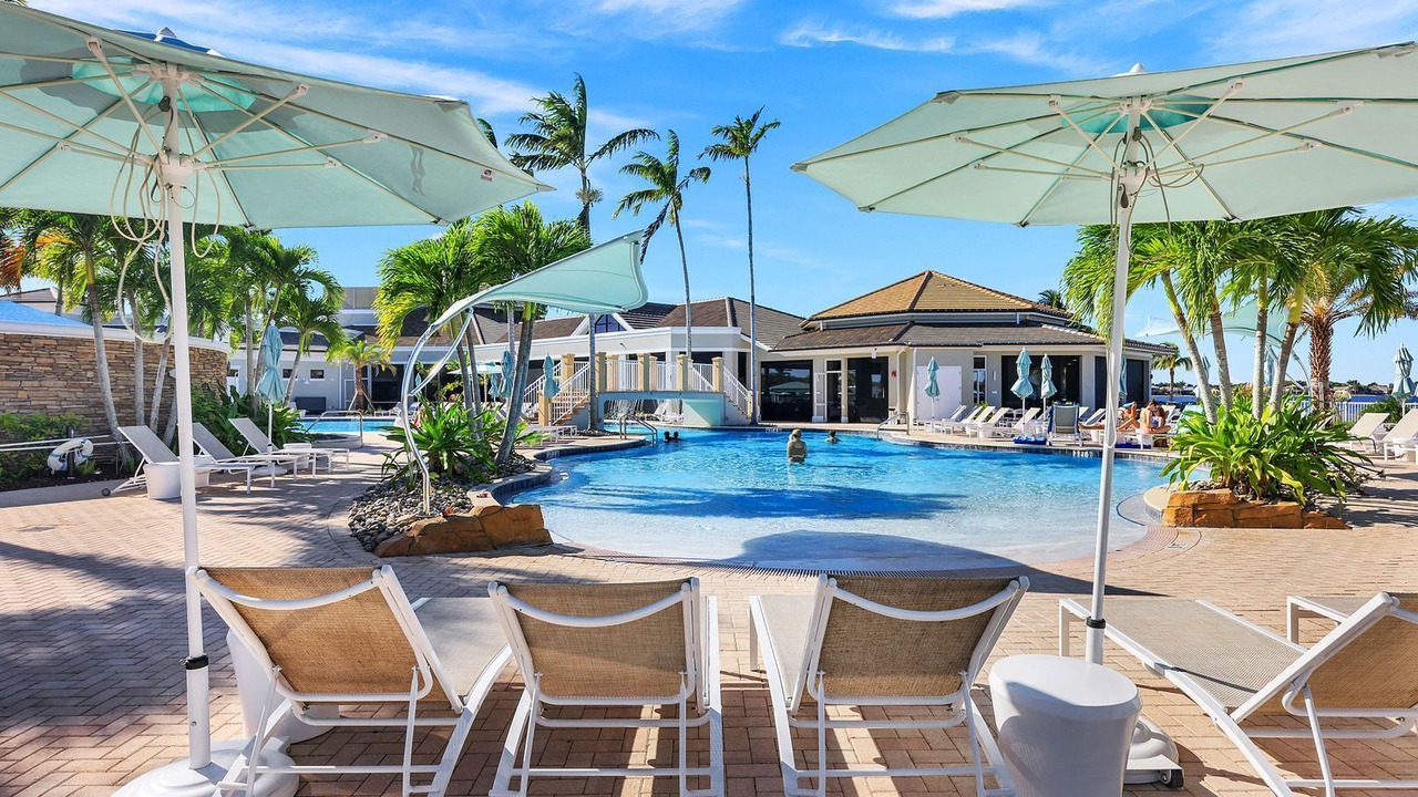Photo of Outdoor in Naples