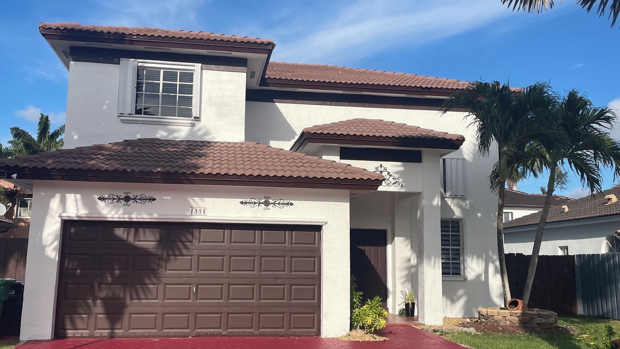 Photo of Outdoor in Tamiami