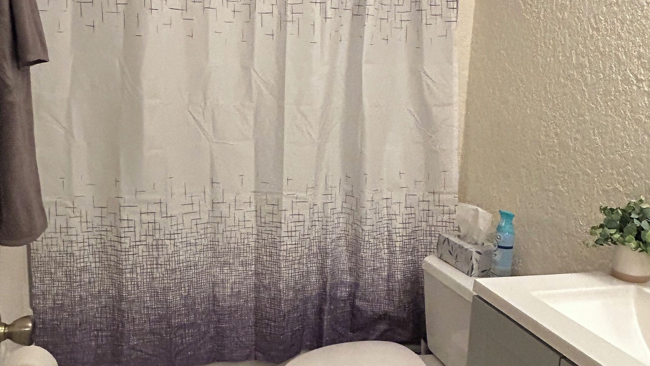 Photo of Bathroom in Candler