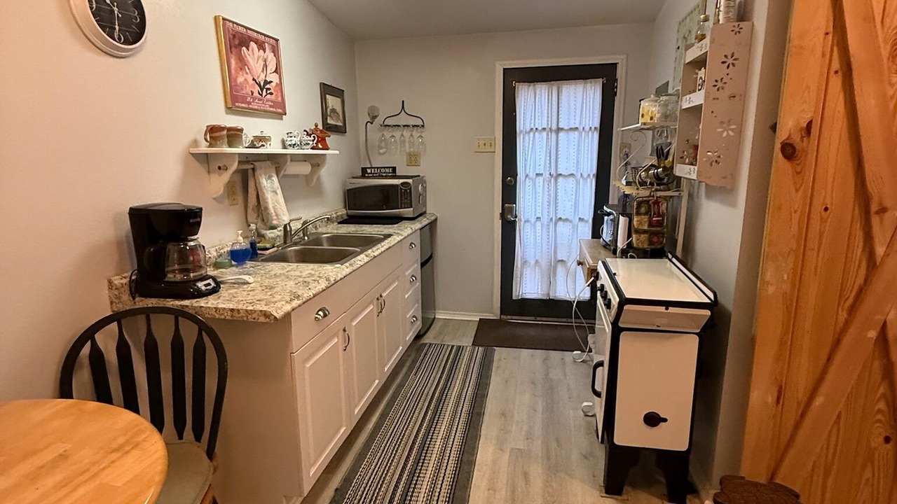 Photo of Kitchen in Crawfordville