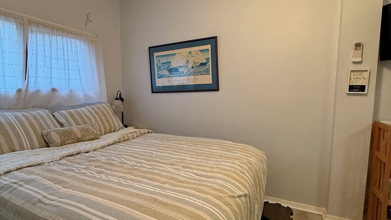 Photo of Bedroom in Crawfordville