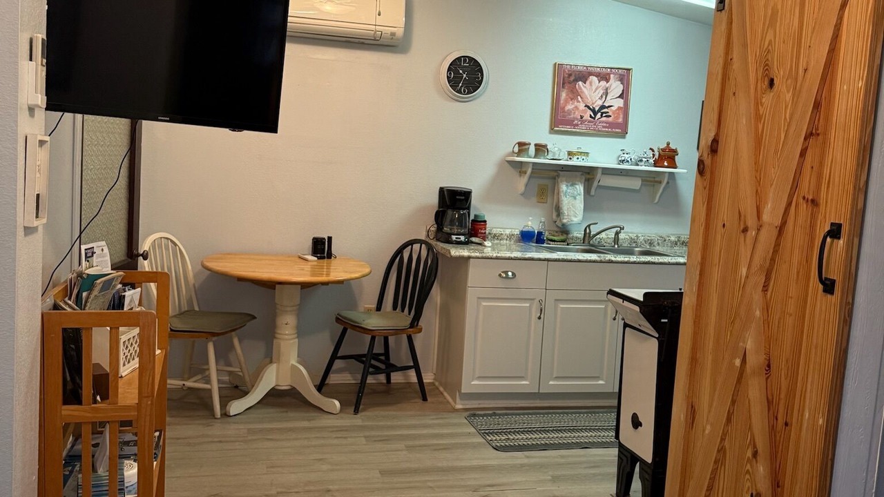 Photo of Bedroom in Crawfordville