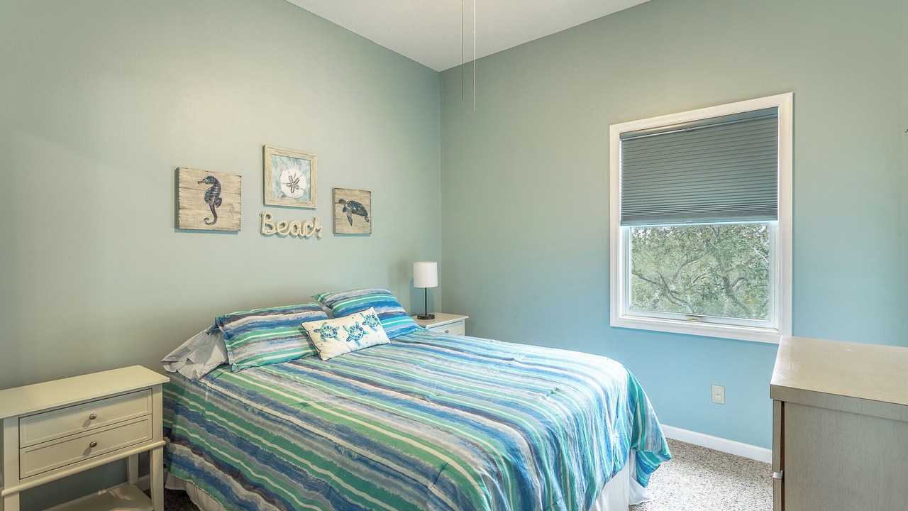 Photo of Bedroom in Alligator Point
