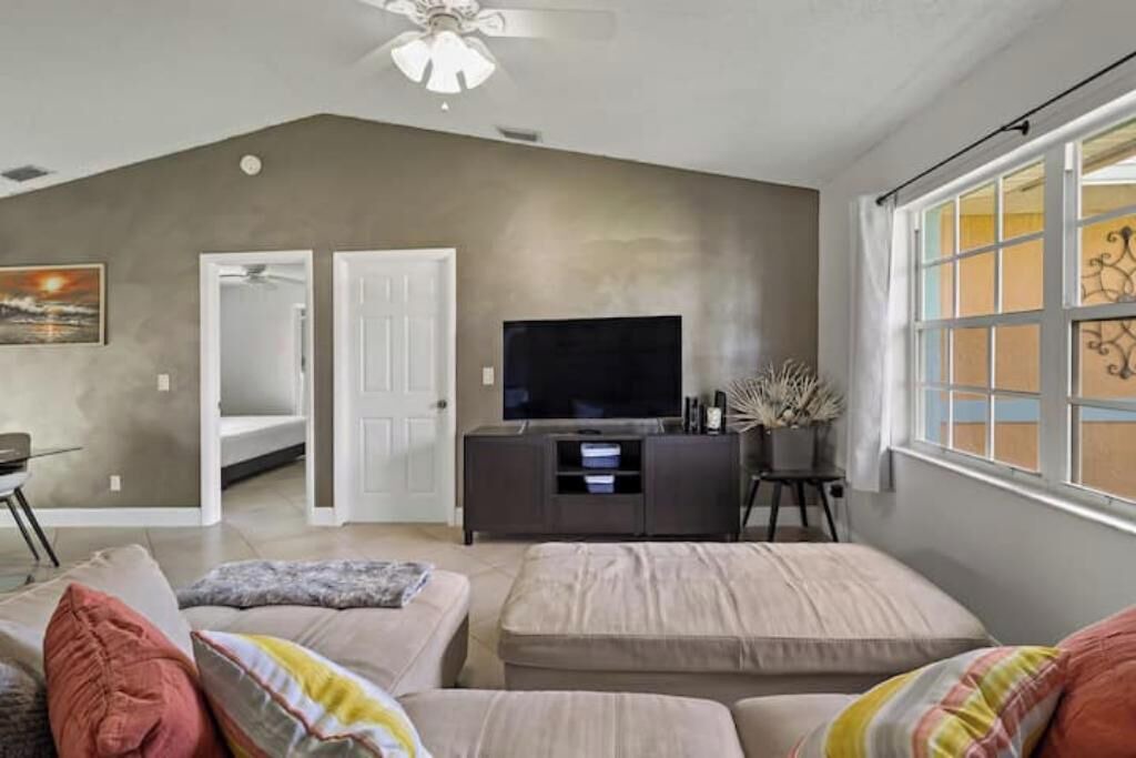 Photo of Bedroom in Interchange Square