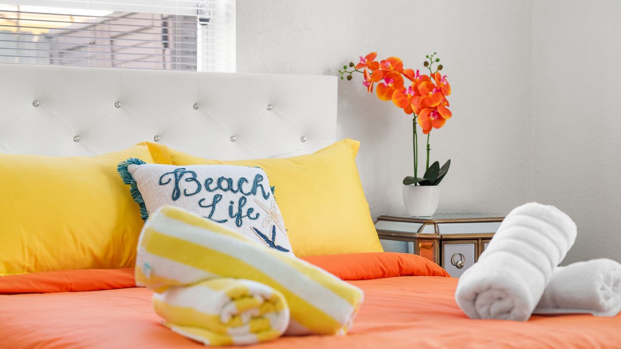 Photo of Bedroom in Middle River Terrace