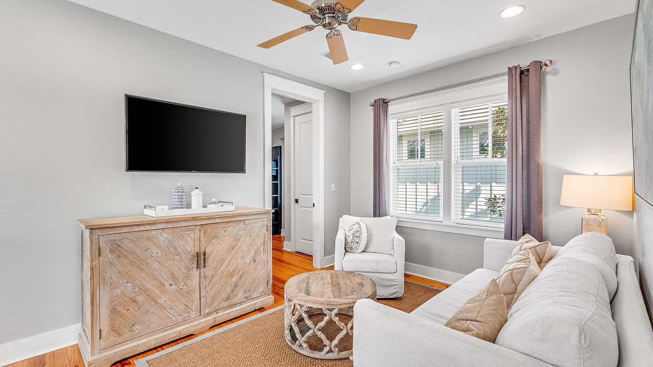 Photo of Livingroom in Forest District