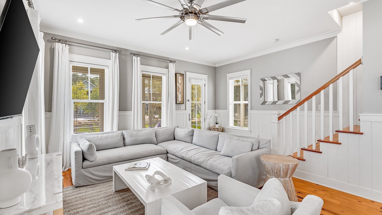 Photo of Livingroom in Forest District