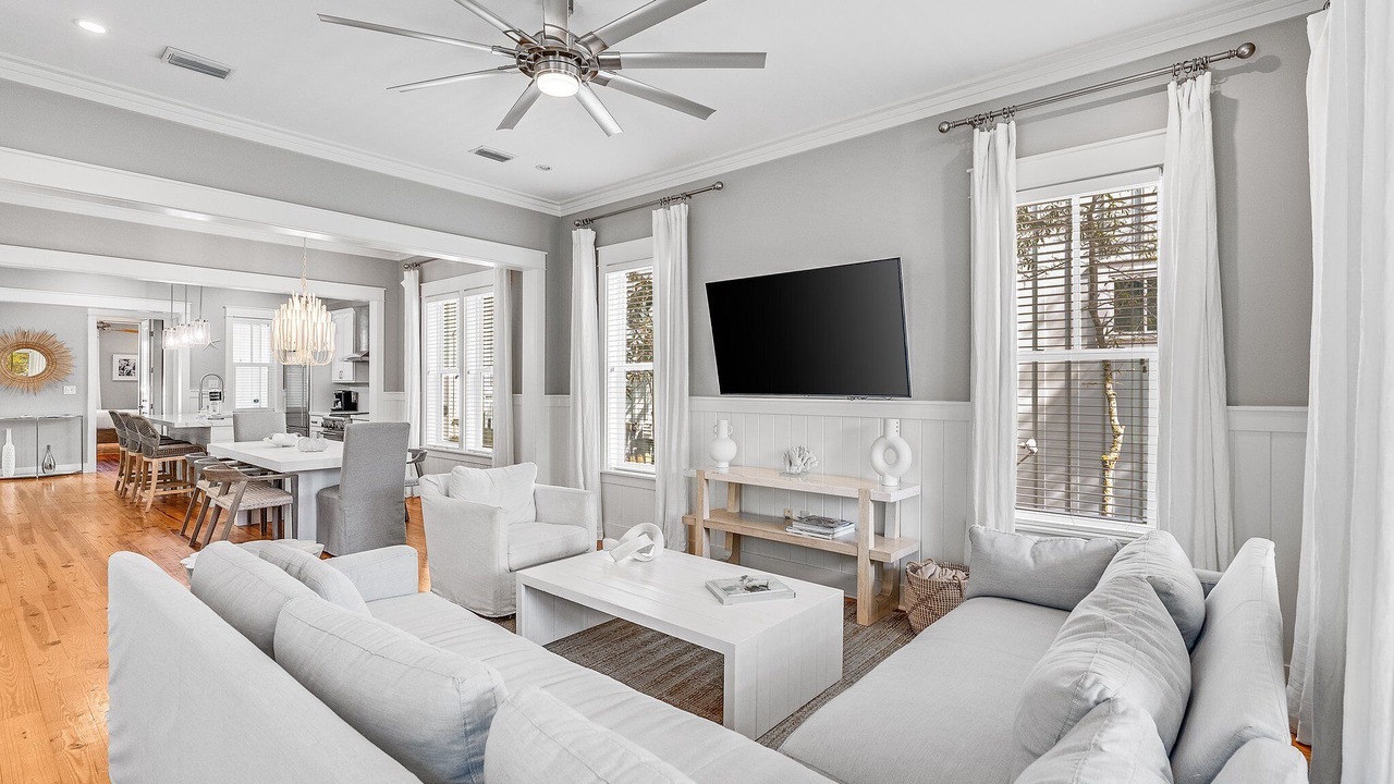 Photo of Livingroom in Forest District