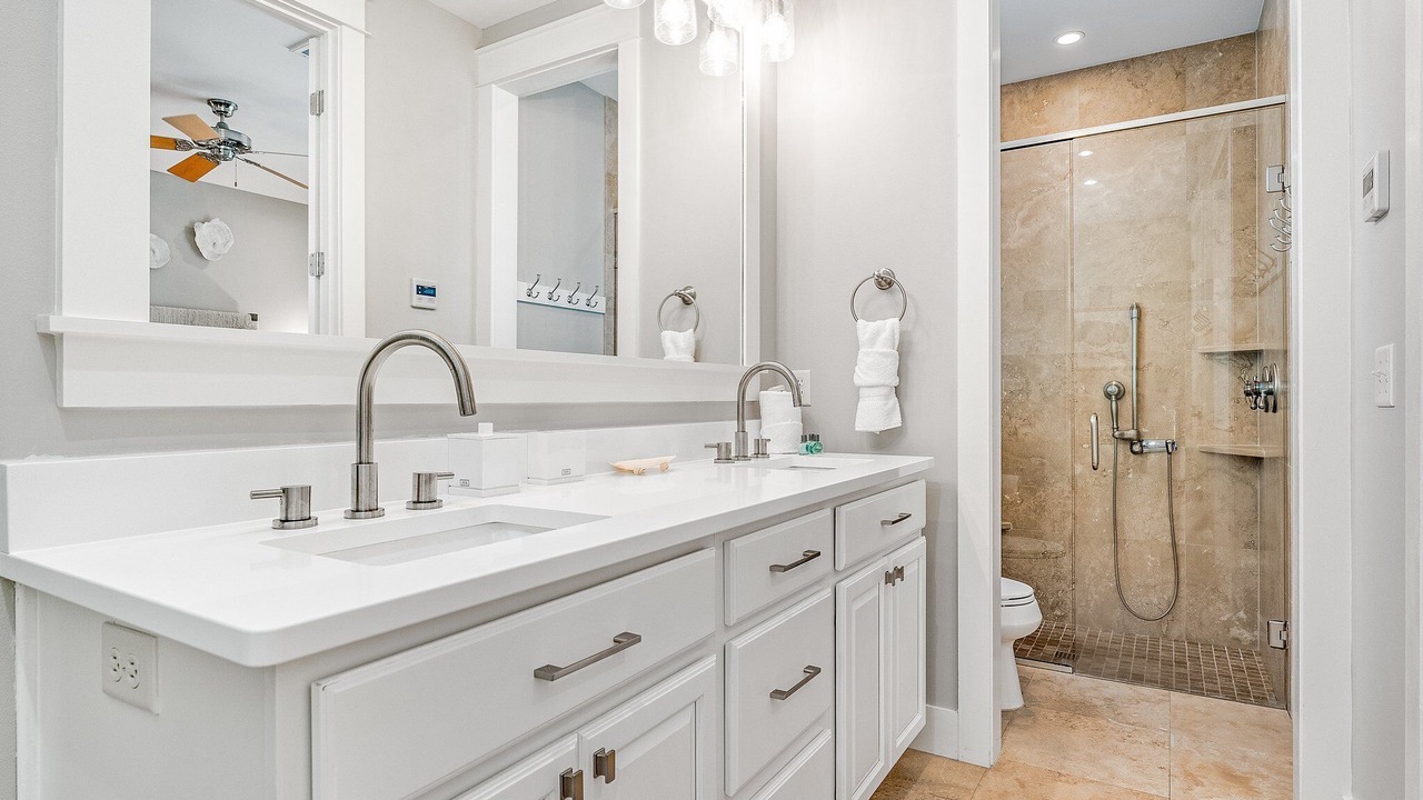 Photo of Bathroom in Forest District