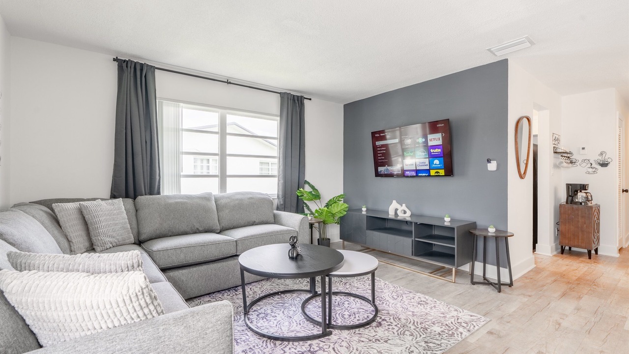 Photo of Livingroom in Survey Creek