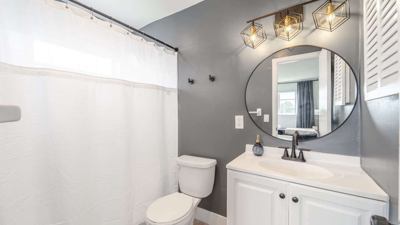 Photo of Bathroom in Survey Creek