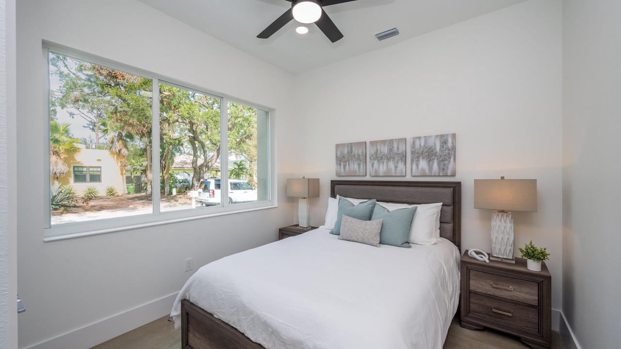 Photo of Bedroom in Arlington Park