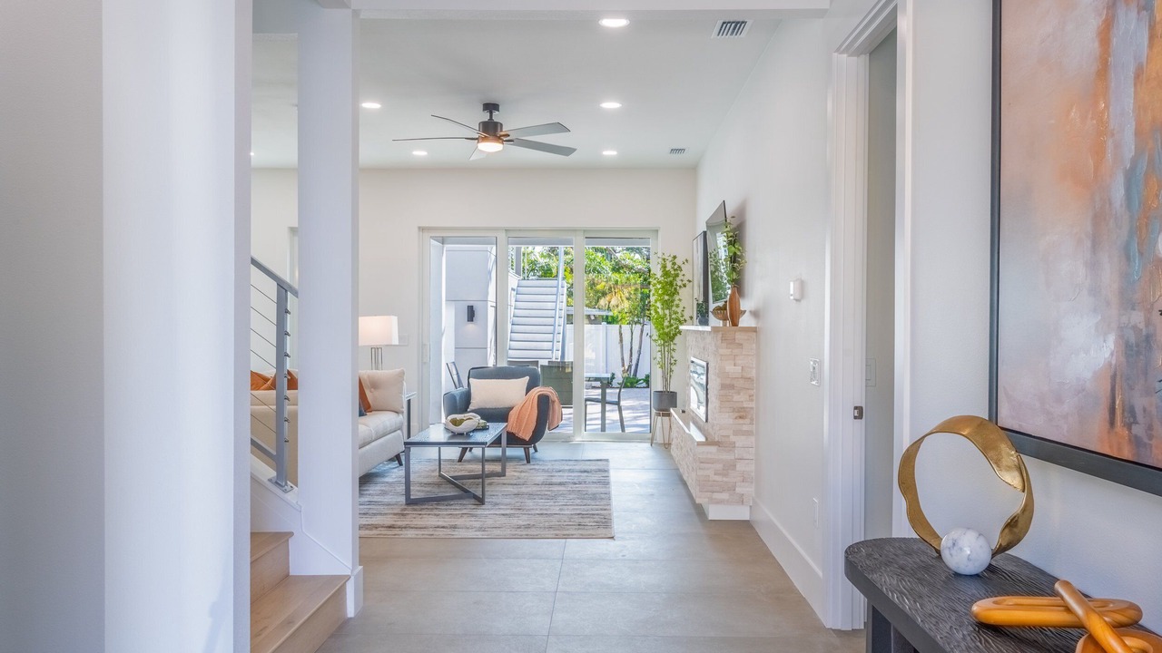 Photo of Livingroom in Arlington Park