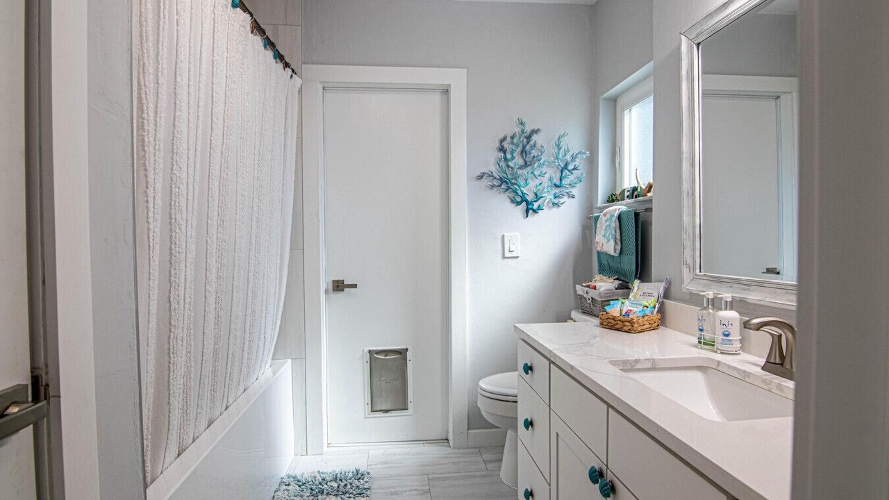 Photo of Bathroom in Lochmoor Waterway Estates