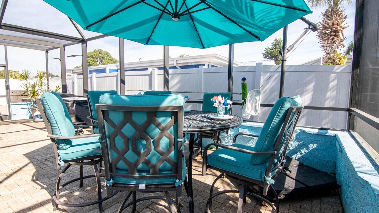 Photo of Outdoor in Lochmoor Waterway Estates