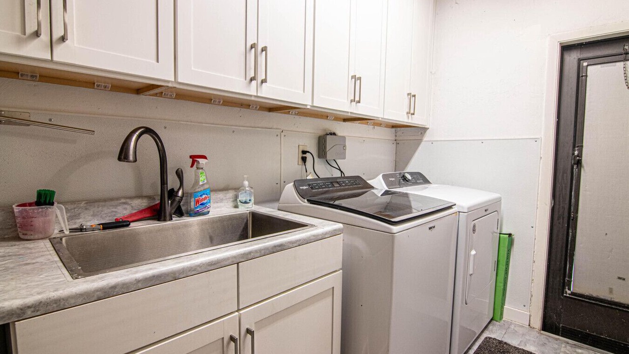 Photo of Others in Lochmoor Waterway Estates