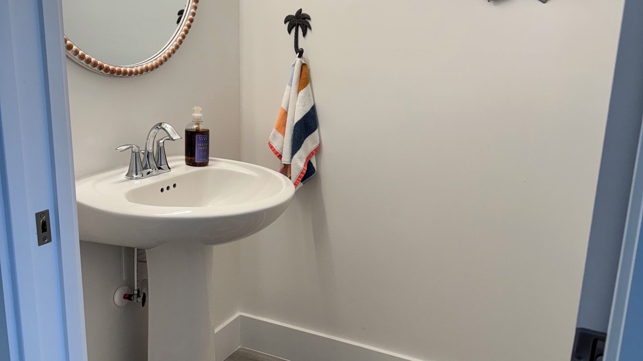 Photo of Bathroom in Cape Harbour