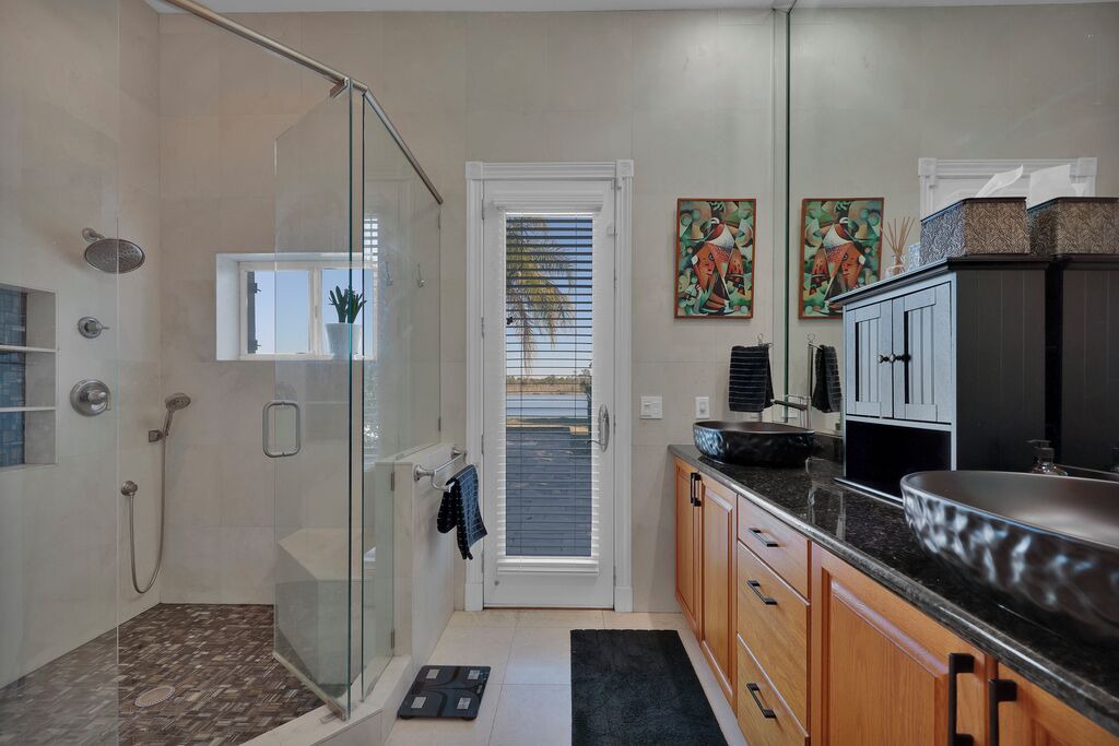 Photo of Bathroom in Wesconnett