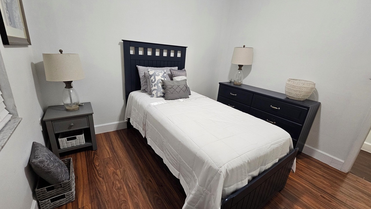 Photo of Bedroom in Pembroke Pines