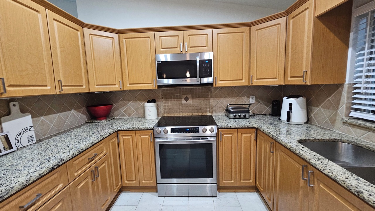 Photo of Kitchen in Pembroke Pines
