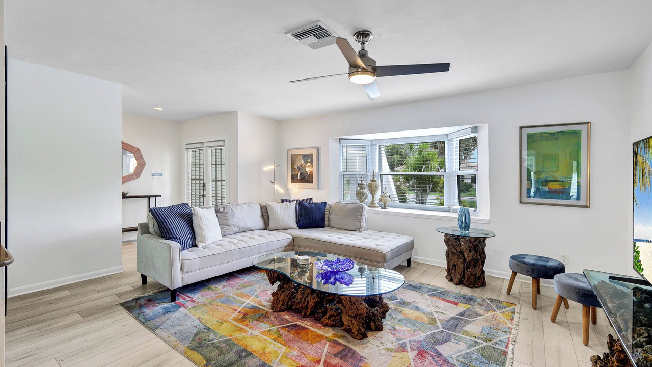 Photo of Livingroom in Connors