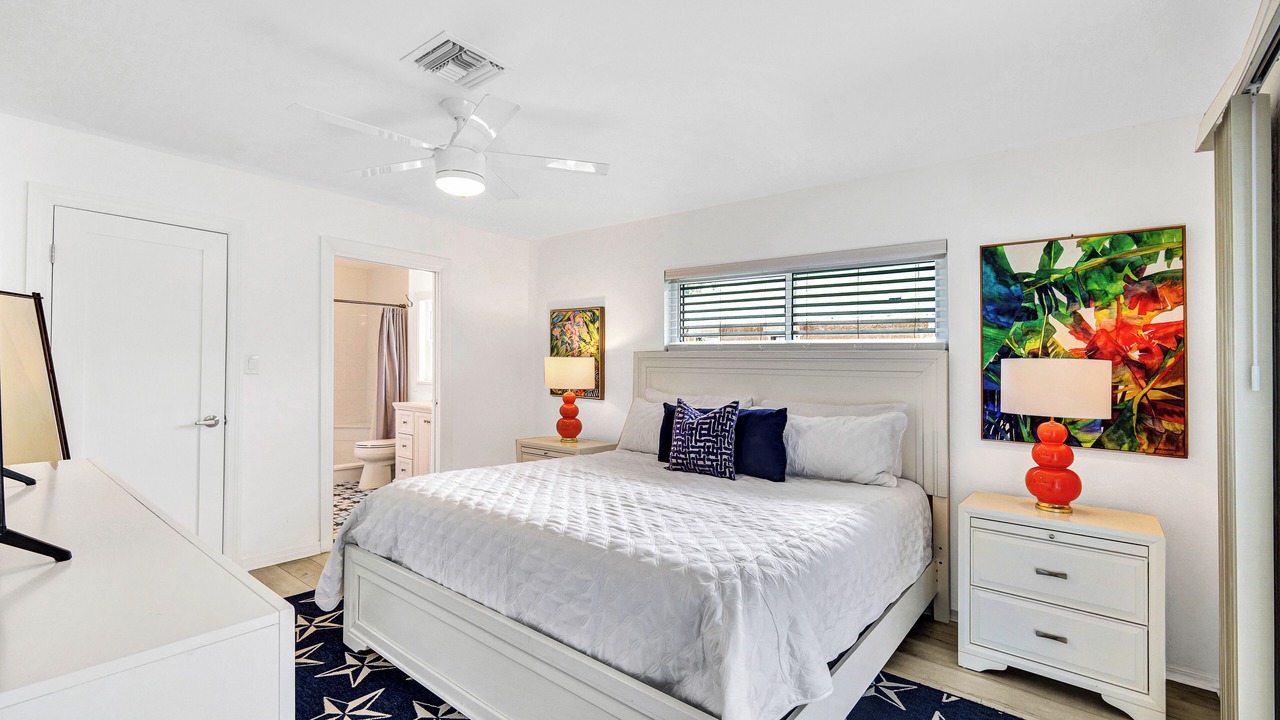 Photo of Bedroom in Connors