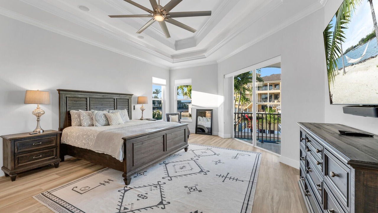 Photo of Bedroom in Vanderbilt Beach
