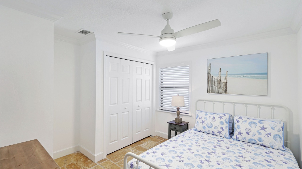 Photo of Bedroom in Pelican Bay