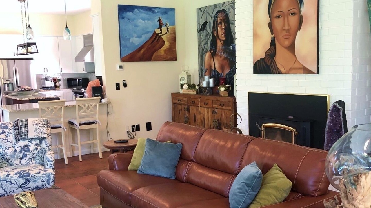 Photo of Livingroom in Mount Pleasant