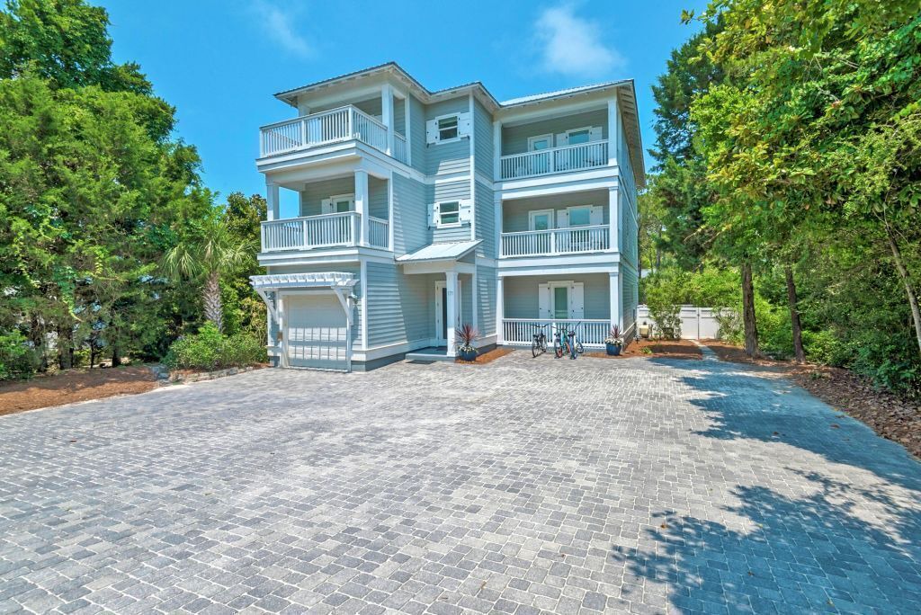 Photo of Outdoor in Cottage District