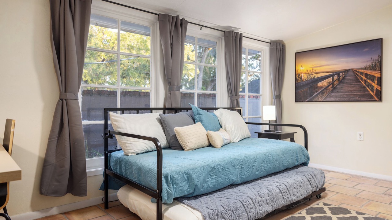 Photo of Bedroom in Historic District