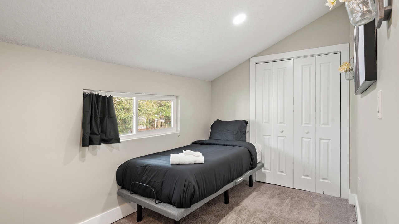 Photo of Bedroom in Riverside