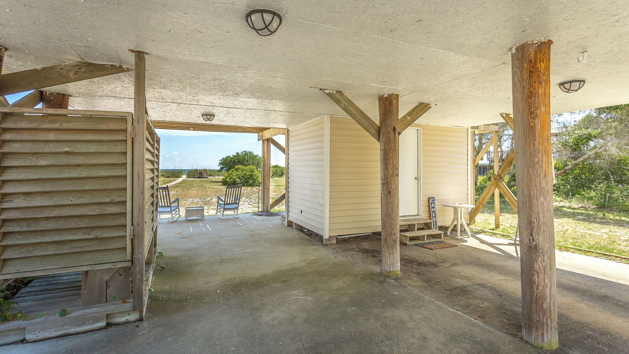 Photo of Patio Balcony in Alligator Point