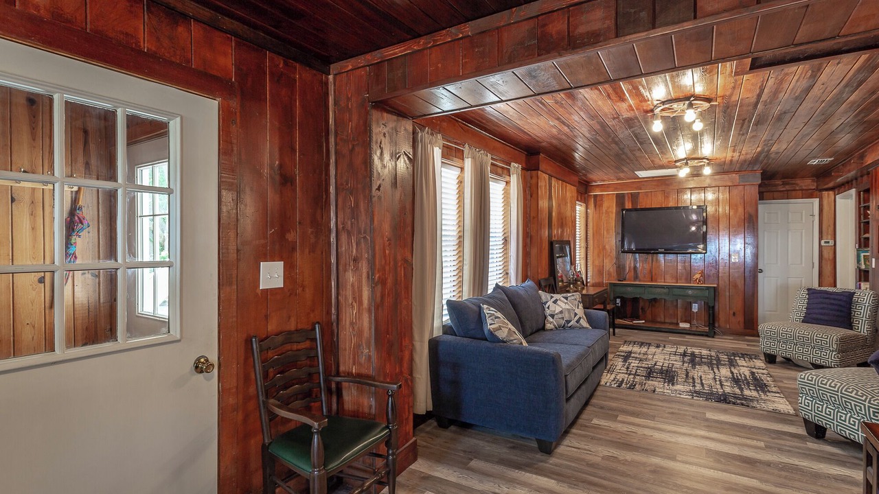 Photo of Livingroom in Alligator Point
