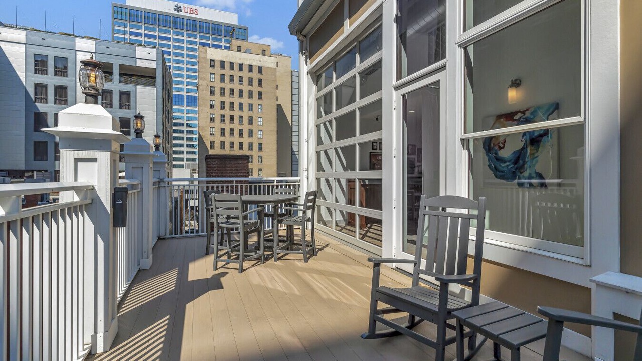 Photo of Patio Balcony in Downtown Nashville