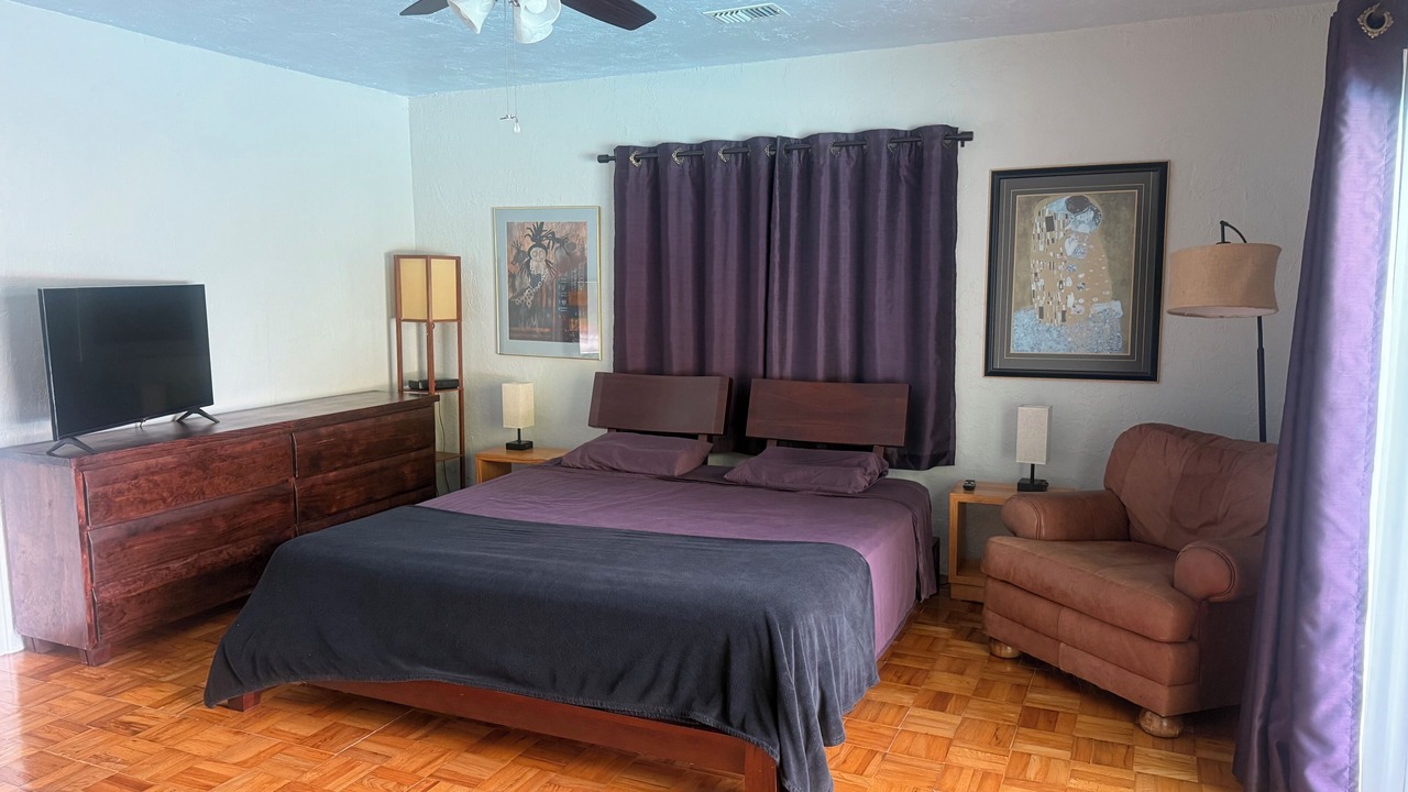 Photo of Bedroom in Riverside Heights