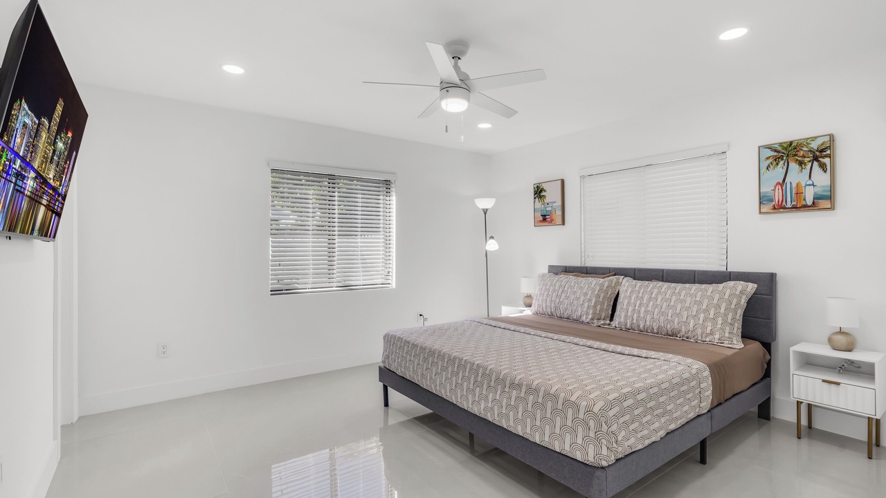 Photo of Bedroom in Miami Shores